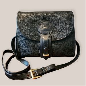 Vintage Dooney and Bourke Medium Onyx Essex Crossbody Bag